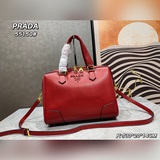 普拉達《PRADA》2023  獨家醉心款上市普拉達最暢銷簡約款式，采用原版細荔
