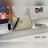 頭層粗荔枝紋-《仿原單》絕對高品質，手感超贊雙肩帶這款雙肩帶采用進口頭層粗荔