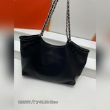 Prada中古包/ 大托特誰看了不說一聲絕!Prada版時髦大號“垃圾袋”也
