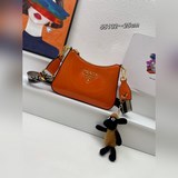 《下單送公仔挂飾》專櫃高品質-夏季漆皮系絕對高品質，手感超贊專櫃醉雙肩帶這款