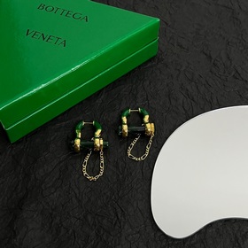 Bottega Veneta BV耳環 金屬感十足 特别特别贊，整體細節非常令人