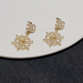 chanel小香風珍珠耳環耳釘   雙C打标，經典之作爆款  網紅同款小紅書推薦