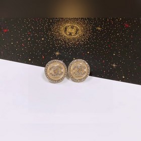 Chanel香奈兒 中古 耳釘 小香家的款式真心無需多介紹 每一款都超好看，精緻