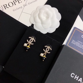 打版 小香 CHANEL 雙c 耳釘 優雅大方精工設計 雕刻 非常修飾臉型 青春