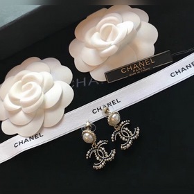 小香 Chanel 網紅 同款 最高代購級别 珍珠 滴油 耳釘 原版黃銅 925