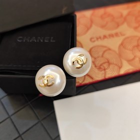 1880150   賣瘋了太好看了 【代購級别】最新款 Chanel  小香浪漫