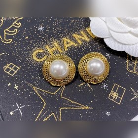 Chanel香奈兒中古 雙C耳釘 小香家的款式真心無需多介紹 每一款都超好看，精