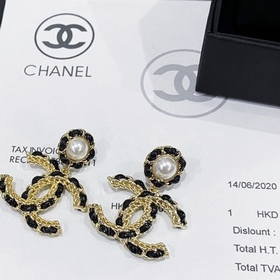 1880130 搶手好貨快 chanel小香專櫃方太太同款最新款珍珠串皮耳釘耳環