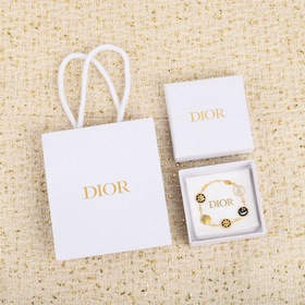 4【純銀精工版 0。3咪電鍍】【Dior日月星辰五花手鍊】非常棒的一個設計，一