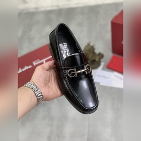 水染牛裡 【Salvatore Ferragamo】菲拉格慕 男士最新款休閑商務