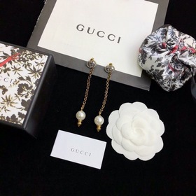 Gucci 古馳雙G 耳釘 自購正品獨家開模，真正的一比一複刻 很氣派！ 實物更
