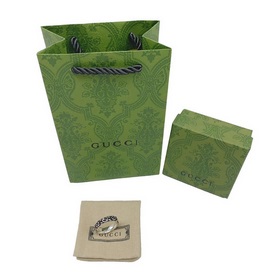 古馳gucci輕奢入門必備，送禮物首選哦，互扣式雙G和花朵戒指-官網在售價￥2,