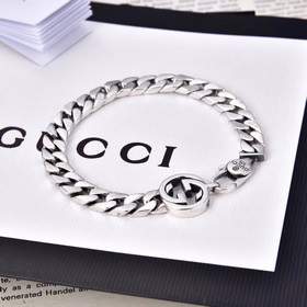到貨！Gucci 經典版情侶手鍊 時尚單品 分18。20。22厘米，20厘米