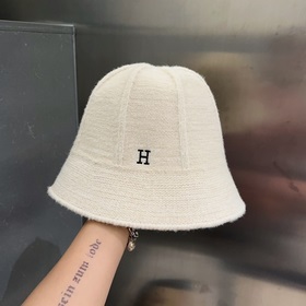 HERMES愛馬仕秋冬新款毛呢盆帽，H羊毛禮帽，百分百羊毛面料%高級定制，可折疊