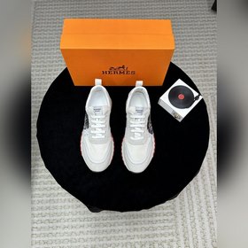 （hermes-愛馬仕） 本人從法國代購 ，從開模要找原版皮大底都做到1：1。從