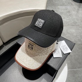 羅意威 LOEWE ，氣質百搭款，四季新款精品名媛風顯臉小遮陽刺繡棒球帽女街拍鴨