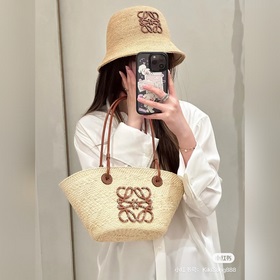 LOEWE羅意威拉菲草帽，純手工鈎織，可折疊 頭圍57cm
