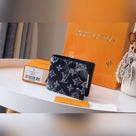 m80031 本款 multiple 錢夾 取材 virgil abloh 于