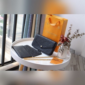 POCHETTE FELICIE 手袋M64065 優雅小巧，内含兩個可脫卸