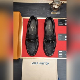 【lv】（原單牛皮内裡） lv最新真皮商務西裝鞋官網同步上市，意大利進口 頭層牛