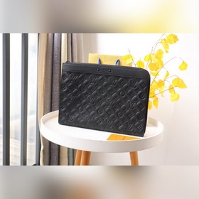 pochette jour 手包m82080黑皮 可以收納筆記本電腦 mon