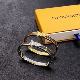 新品 原單貨 LV中性款皮革印花皮帶扣手镯 Louis Vuitton 路易威登