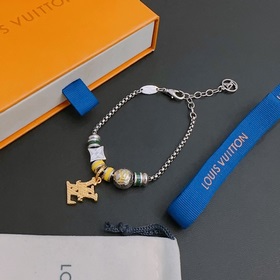高品質路易威登LV手鍊 原單貨 專櫃新款開模複古潮流時尚必備 男女均可佩戴 情侶