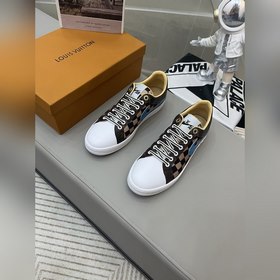 【lv 新款】最 2023新款精心打造，引爆全場！不斷創新的國際品牌 此款男士運