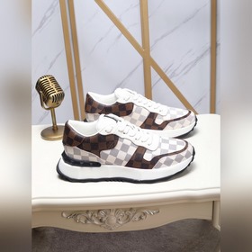 lv 官網最新款  時尚休閑男鞋 ，爆款 版型簡潔大氣，潮男專屬。獨有的官網最新
