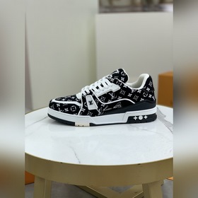 【LOUIS VUITTON】原單最新款 LV路易威登 *——頂級版本 LV經典