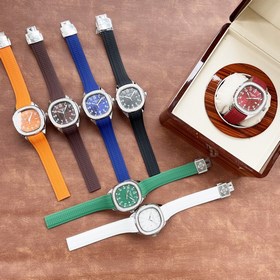 百達翡麗 Patek。Philippe精品男士腕表，經典大三針設計，尊貴大氣，