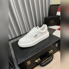 （PRADA-普拉達）奢牌運動休閑鞋，進口原版反絨牛皮材質，羊皮内裡 高檔舒适，