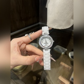 跑量款 ，香奈兒CHANEL 陶瓷系列 明星同款 采用進口優質陶瓷 表圈鑲嵌方形