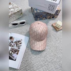 DIOR新款老花刺繡字母棒球帽，時尚簡輕奢時尚，男女佩戴都洋氣！主面料材質精品級