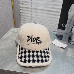 迪奧Dior 秋冬款羔毛拼千鳥格棒球帽，超減齡，羔毛融入搭配立體logo标志好