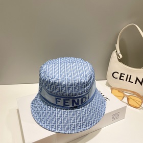 芬迪FENDI ，刺繡漁夫帽，簡約大方 超級無敵好看的帽子