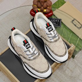 （GUCCI）古奇官網男士休閑鞋同步款，鞋面選用牛皮配進口新品牌元素 古奇，彰顯