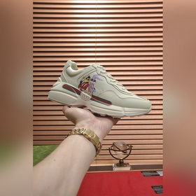 【GUCCI】 （情侶款）(最高版本古奇爆款老爹鞋。 2023專櫃同步發售 ，，