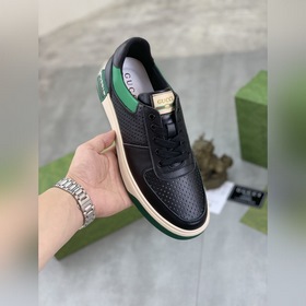 牛皮沖孔（古奇GUCCI）官網最新款 休閑時尚男鞋 ，爆款 版型簡潔大氣，潮男專