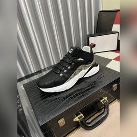 （GUCCI）古奇官網男士休閑鞋同步款，鞋面選用牛皮配進口新品牌元素 古奇，彰顯