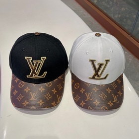 LouiVuittonLV 專櫃新款路易威登家刺繡棒球帽，簡單大方 男女通用遮陽