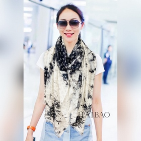 太贊了 頂級客供亮片銀線羊絨長巾，驢家新款 【L絢麗亮片長巾】頂級羊絨印花，展現