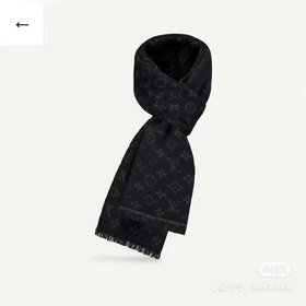 LV原單品質 禦用殿堂級極品驢！秋冬專櫃在售 頂級羊絨針織長巾。配以精美簡約圖案