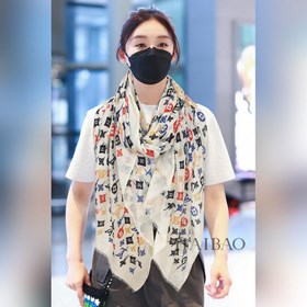太贊了 頂級客供亮片銀線羊絨長巾，驢家新款 【L老花亮片長巾】頂級羊絨印花，展現