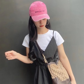 高版本巴黎世家 純棉棒球帽  簡約 但是超酷的 的一款 男女同款 高品質超