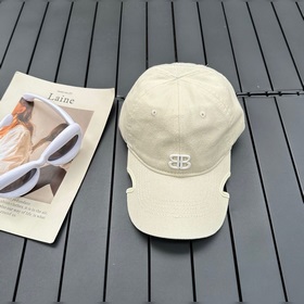 Balenciaga棒球帽 原單棒球帽 質量非常棒 休閑時尚 百搭款 男女同款！