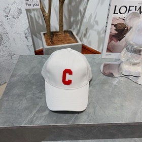 賽琳Celine 經典C 字母新款棒球帽，鴨舌帽，原單品質！