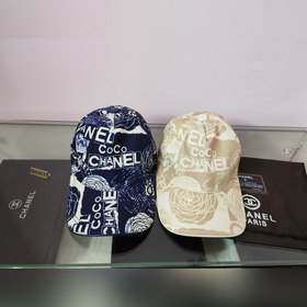 新款！！！香奈兒純棉布料四季可戴 ，實物拍攝，超A質量可調節大小的。配布袋 盒子