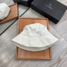 C家。牛仔漁夫！高端舒适！高端材質！！今年帽子第一流行趨勢絕對是漁夫帽！今年的漁