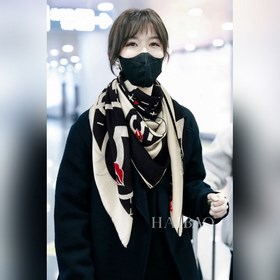 新款  【小香格子标識140】羊絨方巾 搶 VIP推薦  下手一定要快【高端 大